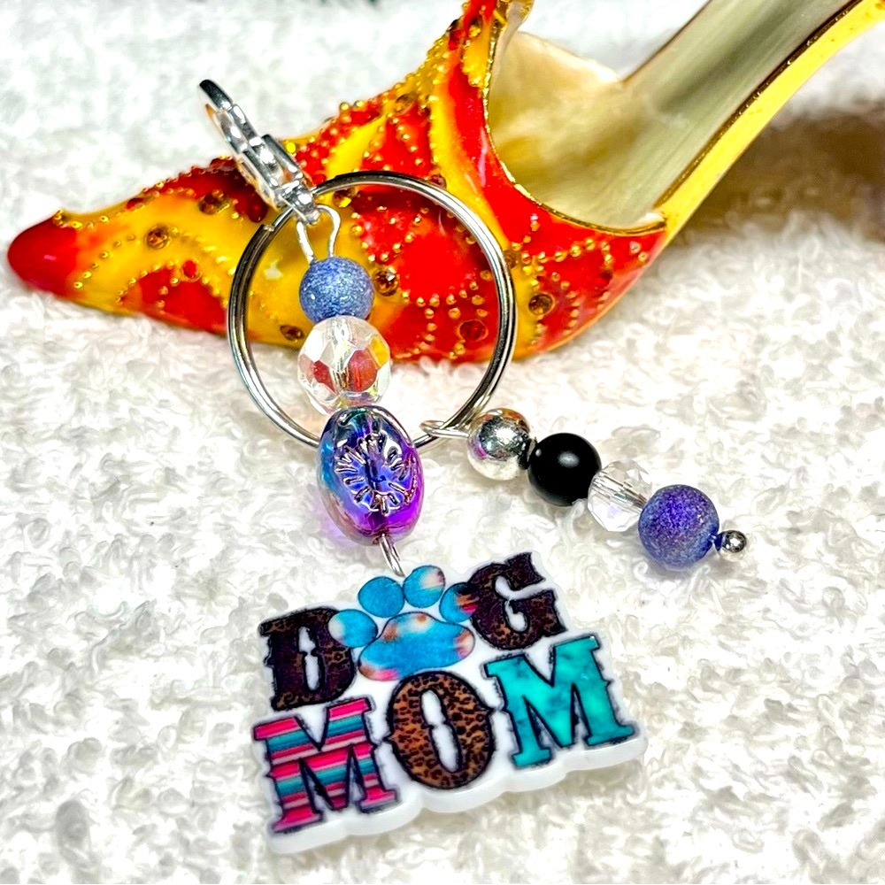 Dog mom-Always kiss your dog goodnight key chain, fob,zipper pull
